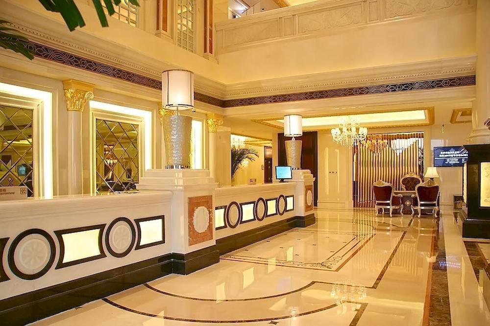 Noble International Hotel 鄭州市 エクステリア 写真
